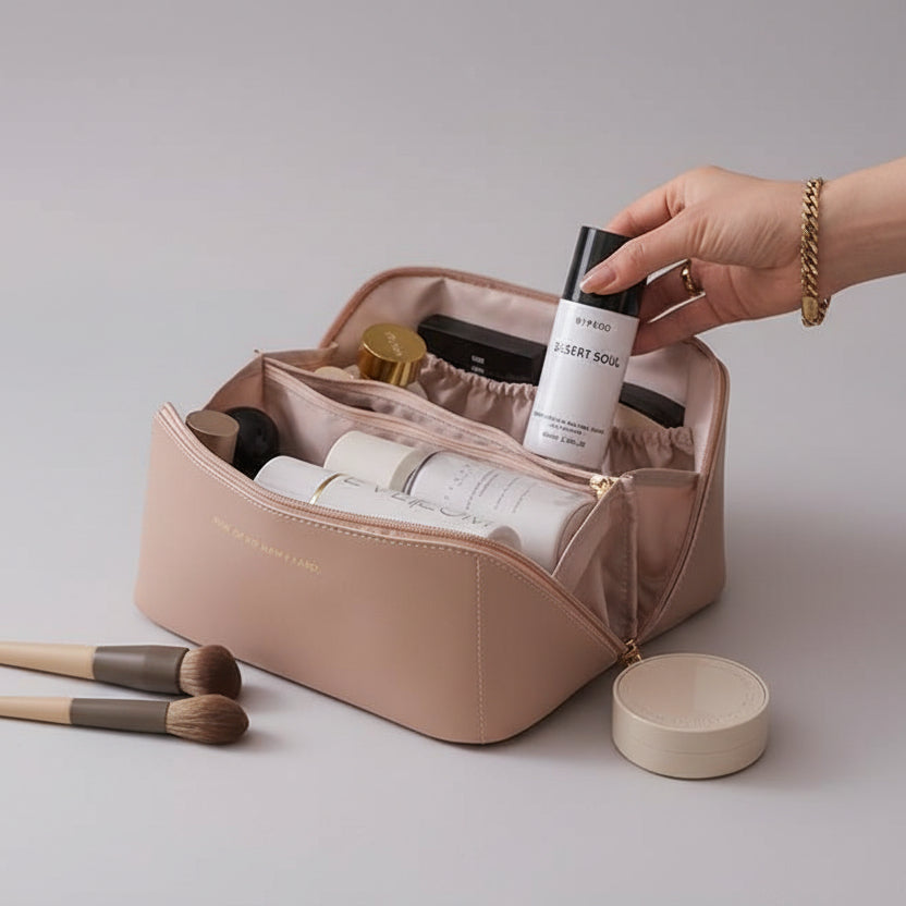 תיק עם תאים מאורגנים לאיפור JustCase  